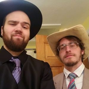 Meet your Posher, Christopher